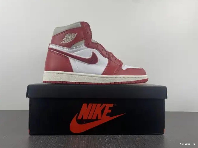 Reps TB Newstalgia DJ4891-061 OG (W) Jordan 1 High Chenille 0425